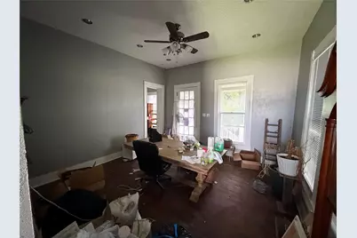 811 N Elm Street, Sherman, TX 75090 - Photo 10