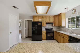 466 Co Rd 1180, Alvord, TX 76225 - Photo 8