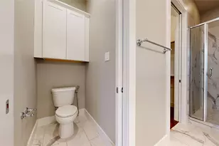 13228 Bee St, Farmers Branch, TX 75234 - Photo 18