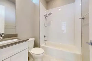 13228 Bee St, Farmers Branch, TX 75234 - Photo 24