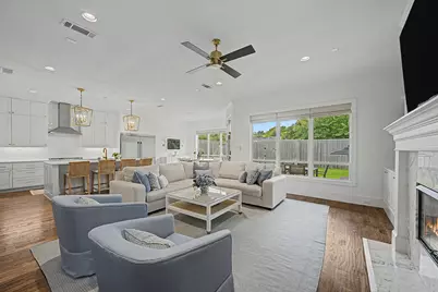 559 Coolair Drive, Dallas, TX 75218 - Photo 2