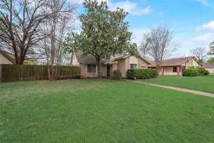 3104 Raintree Dr, Plano, TX 75074 - Photo 2