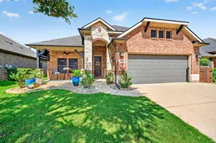 11205 Gibbons Creek Dr, Frisco, TX 75036 - Photo 2