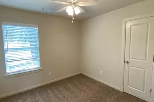 420 E Shepherd St, Denison, TX 75021 - Photo 6