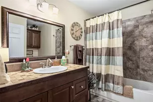 1411 Raintree Lakes Cir, Big Sandy, TX 75755 - Photo 8