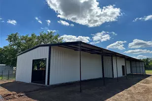 711 County Rd 701, Cleburne, TX 76031 - Photo 2
