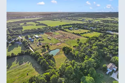 711 County Road 701, Cleburne, TX 76031 - Photo 20