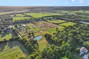 711 County Rd 701, Cleburne, TX 76031 - Photo 20