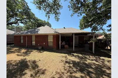 2123 Turf Club Drive, Arlington, TX 76017 - Photo 1