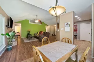 4959 Shady Oak Trail, Grand Prairie, TX 75052 - Photo 12