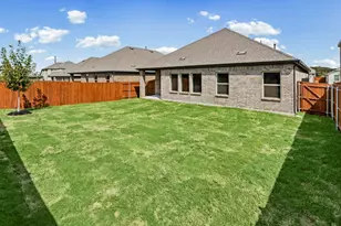 4829 Silver Touch Rd, Aubrey, TX 76227 - Photo 6