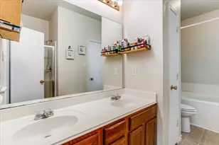 1025 McKavett Dr, Fort Worth, TX 76140 - Photo 10