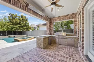 3688 Greenbrier Dr, Frisco, TX 75033 - Photo 6