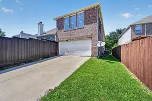 2328 Hunters Run Dr, Plano, TX 75025 - Photo 28
