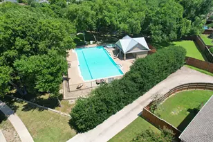 2328 Hunters Run Dr, Plano, TX 75025 - Photo 32