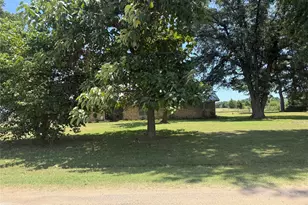 446 Co Rd 1605, Ravenna, TX 75476 - Photo 4