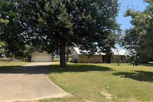 446 Co Rd 1605, Ravenna, TX 75476 - Photo 6