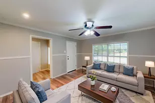1415 N Luckett St, Sherman, TX 75090 - Photo 6