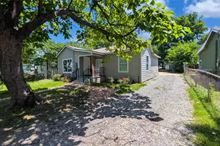 1415 N Luckett St, Sherman, TX 75090 - Photo 4