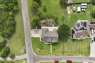 11 Lopez Dr, Sherman, TX 75090 - Photo 6