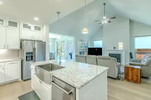 4406 Timberdrift St, Midlothian, TX 76065 - Photo 6