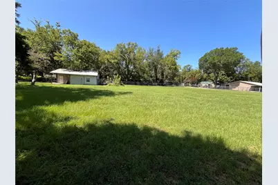 304 S Lafayette Street, Campbell, TX 75422 - Photo 26
