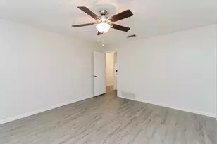 6001 Old Mill Ct, Watauga, TX 76148 - Photo 10
