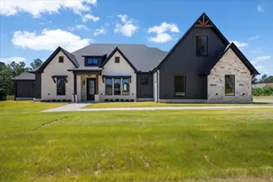 17402 Woodcrest Cir, Lindale, TX 75771 - Photo 1