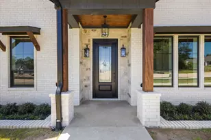 17402 Woodcrest Cir, Lindale, TX 75771 - Photo 4