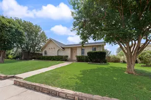 2942 Scott Mill Rd, Carrollton, TX 75007 - Photo 6