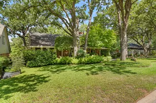 2212 Prestonwood Dr, Arlington, TX 76012 - Photo 1