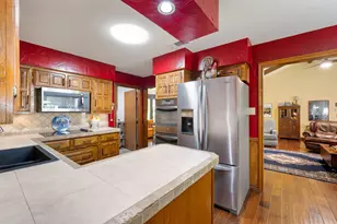 2212 Prestonwood Dr, Arlington, TX 76012 - Photo 14