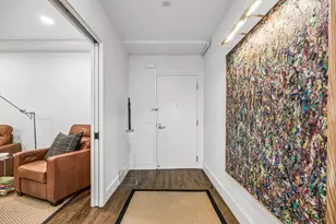 1999 McKinney Ave, Dallas, TX 75201 - Photo 8