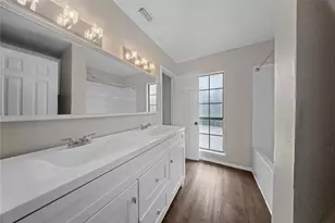 11136 McCree Rd, Dallas, TX 75238 - Photo 6
