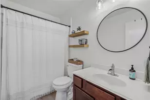 1301 Oak Hollow Ln, Anna, TX 75409 - Photo 4