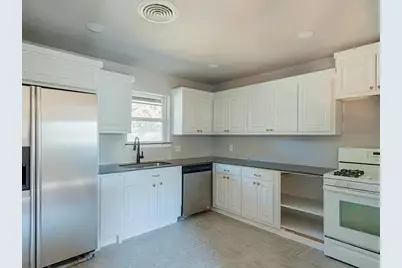 4200 Kenwood, Fort Worth, TX 76103 - Photo 6