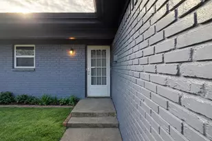 4200 Kenwood, Fort Worth, TX 76103 - Photo 2