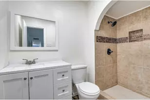 5913 Maple Ln, Rowlett, TX 75089 - Photo 6