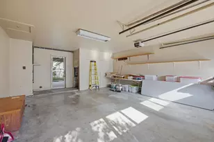 1313 Crestridge St, Ennis, TX 75119 - Photo 36
