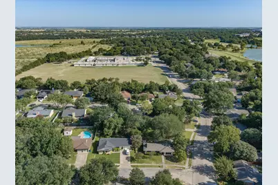 1313 Crestridge Street, Ennis, TX 75119 - Photo 40