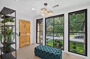 1010 Valencia St, Dallas, TX 75223 - Photo 4