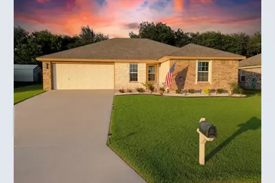 3011 Cricket Drive, Bellmead, TX 76705 - Photo 4
