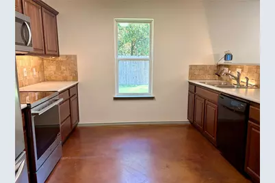 3011 Cricket Drive, Bellmead, TX 76705 - Photo 6