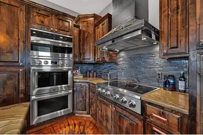 5004 Gholson Road, Waco, TX 76705 - Photo 10