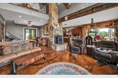 5004 Gholson Road, Waco, TX 76705 - Photo 2