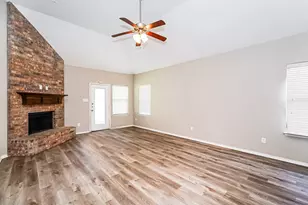 1820 Abby Creek Dr, Little Elm, TX 75068 - Photo 4