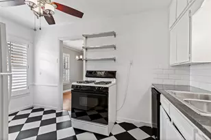 1510 S Montreal Ave S, Dallas, TX 75208 - Photo 8