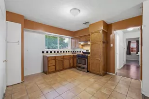 4577 Bonanza Ln, Dallas, TX 75211 - Photo 6