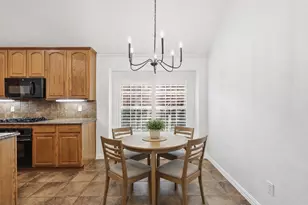 8210 Carter St, Lantana, TX 76226 - Photo 10