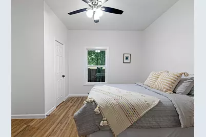 611 Cherry Street, Bowie, TX 76230 - Photo 18